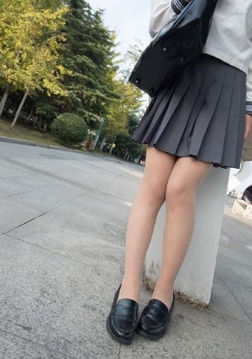 被夫の上司に犯中文字幕_BD英语完整视频观看
